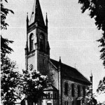 Kościół w Nietkowicach z pierwotnym wyglądem wieży (źródło zdjęcia: "Crossener Heimatgrüße”)